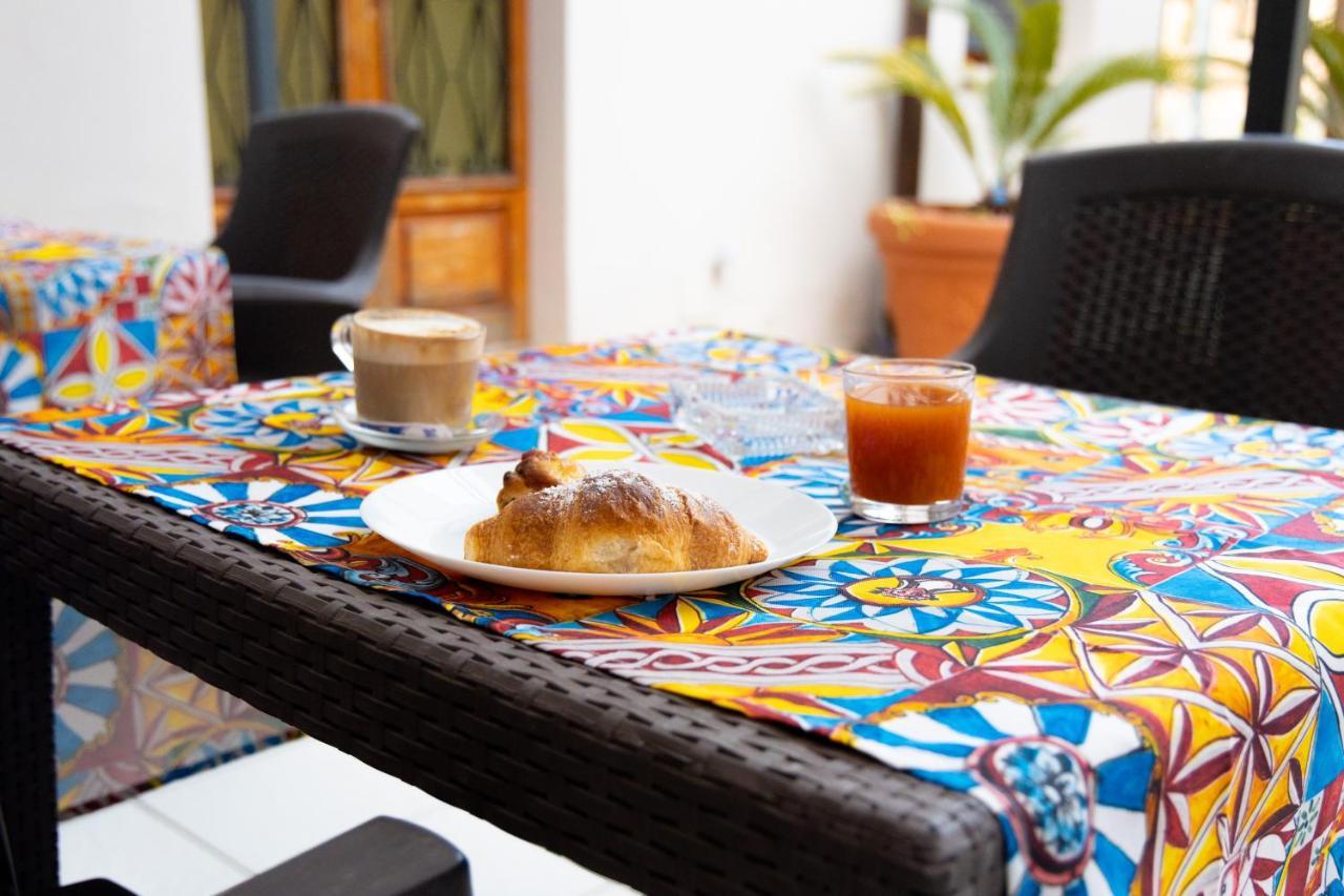 Morfeo B&B Taormina Bagian luar foto